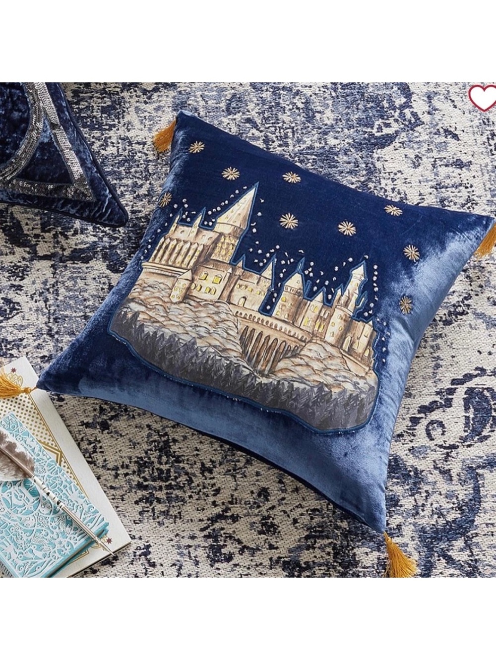 Pottery Barn Teen x Harry Potter HOGWARTS Castle Velvet Pillow Cover 18" Tassel